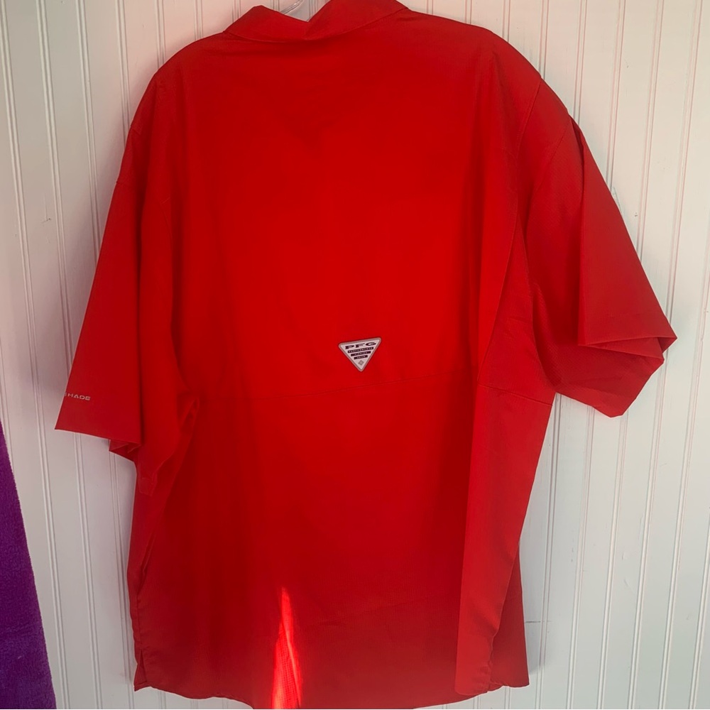 Columbia Georgia Bulldog (NWT) (XL) Collared, Button Down Vibrant Red Shirt - Picture 11 of 13